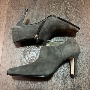 Women’s Shoes